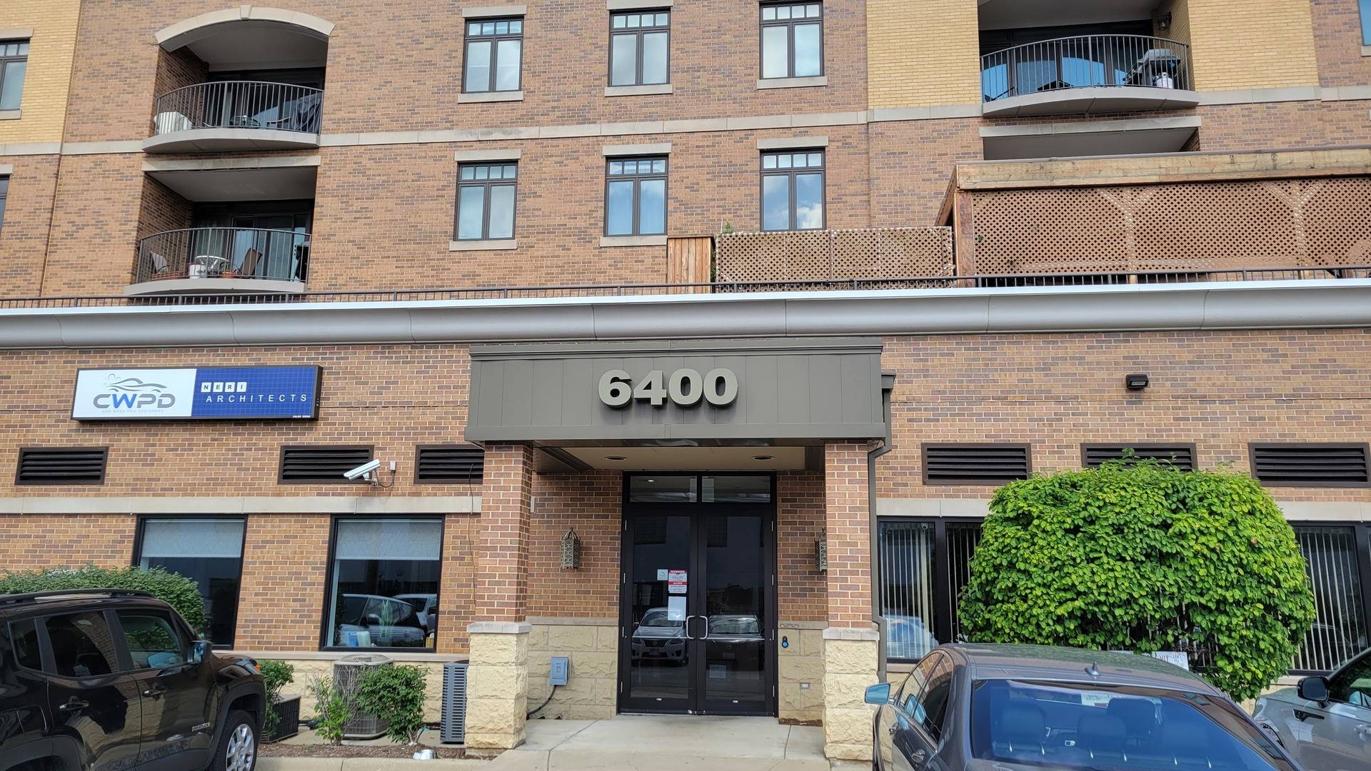 6400 N Northwest HWY, Chicago, IL 60631