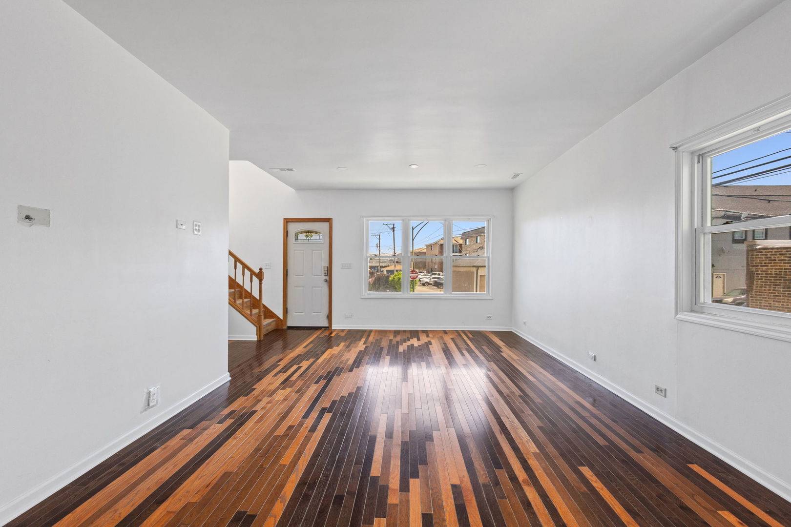 5230 S Lockwood AVE, Chicago, IL 60638