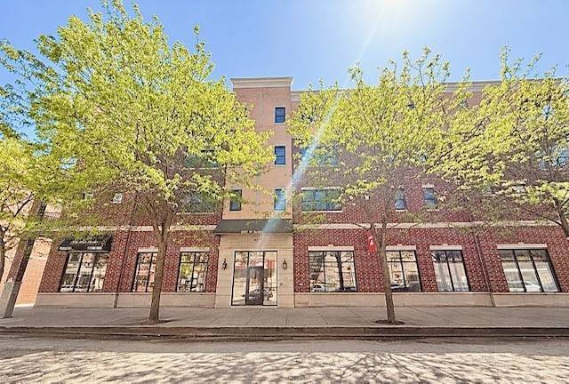 2827 W Belden AVE #1B, Chicago, IL 60647