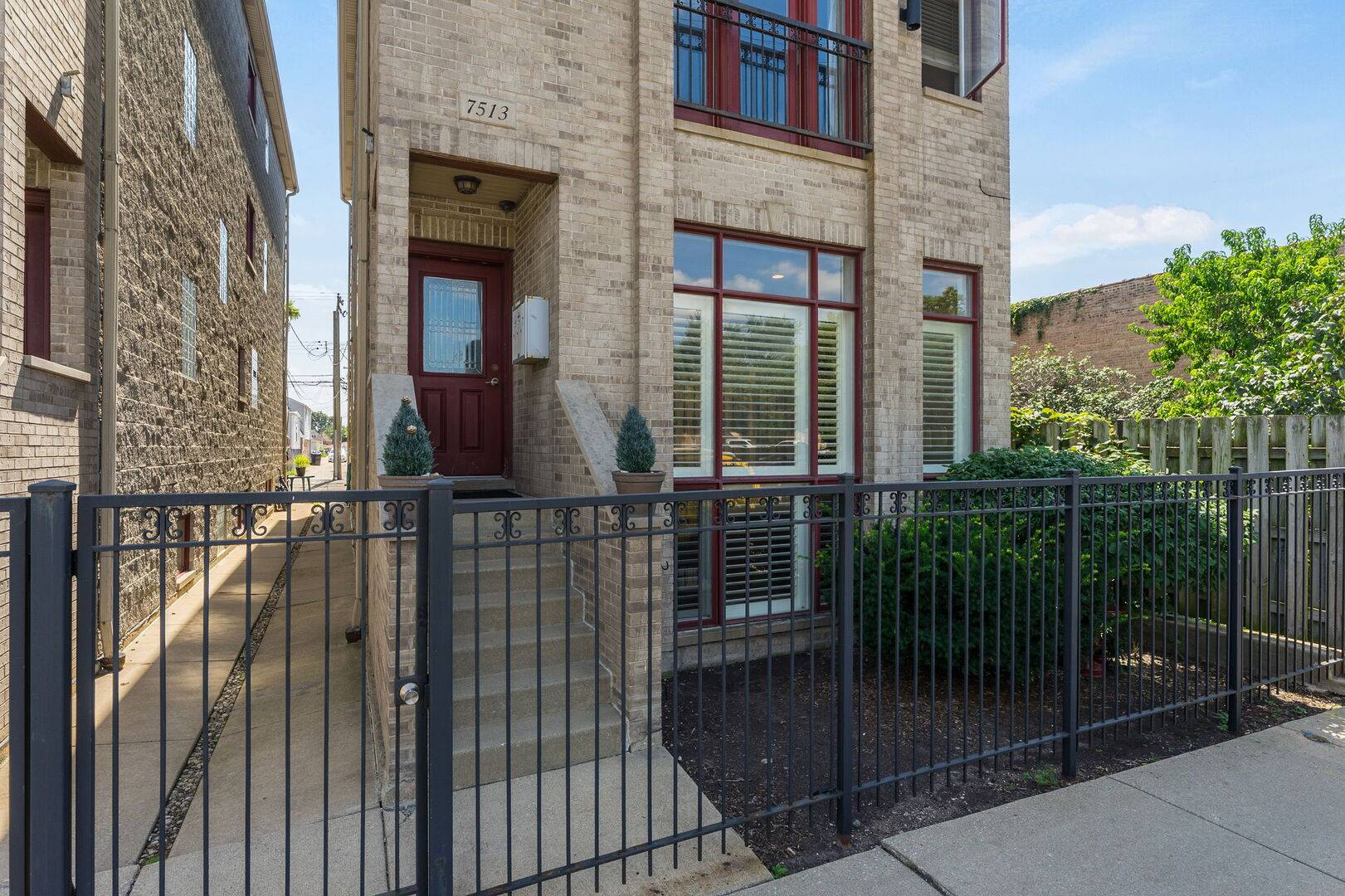 7513 W Irving Park RD #1, Chicago, IL 60634