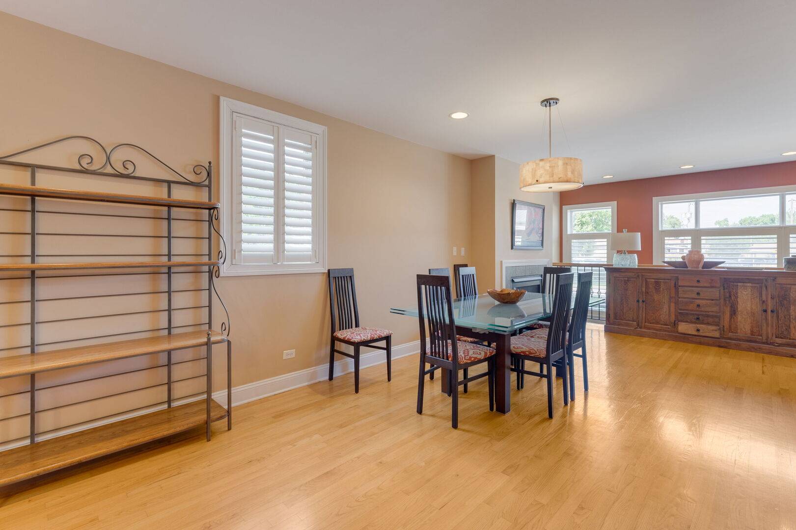 7513 W Irving Park RD #1, Chicago, IL 60634