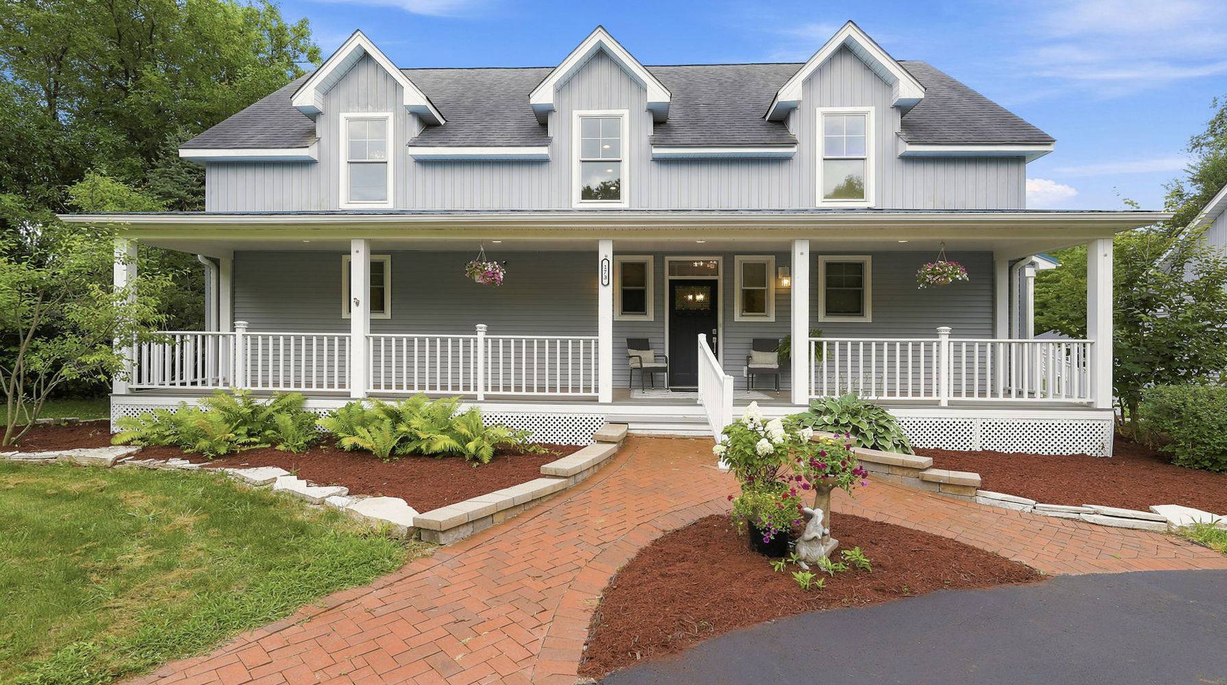 27W173 Galusha, Warrenville, IL 60555
