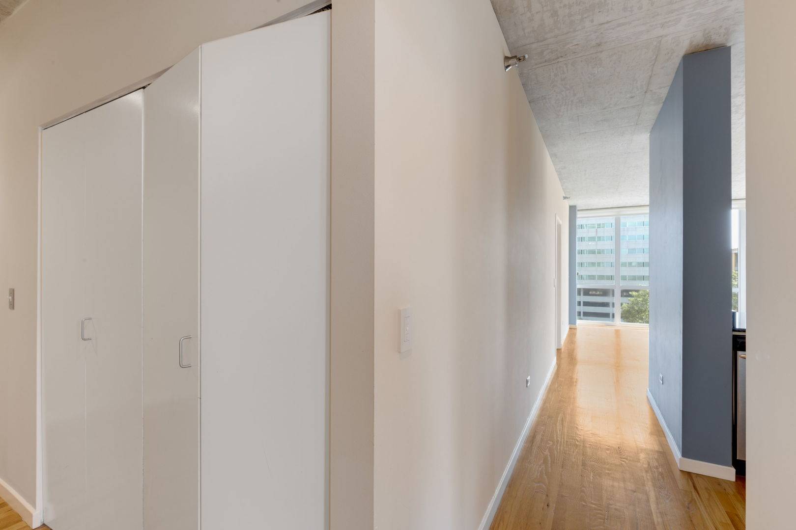 1845 S Michigan AVE #806, Chicago, IL 60616