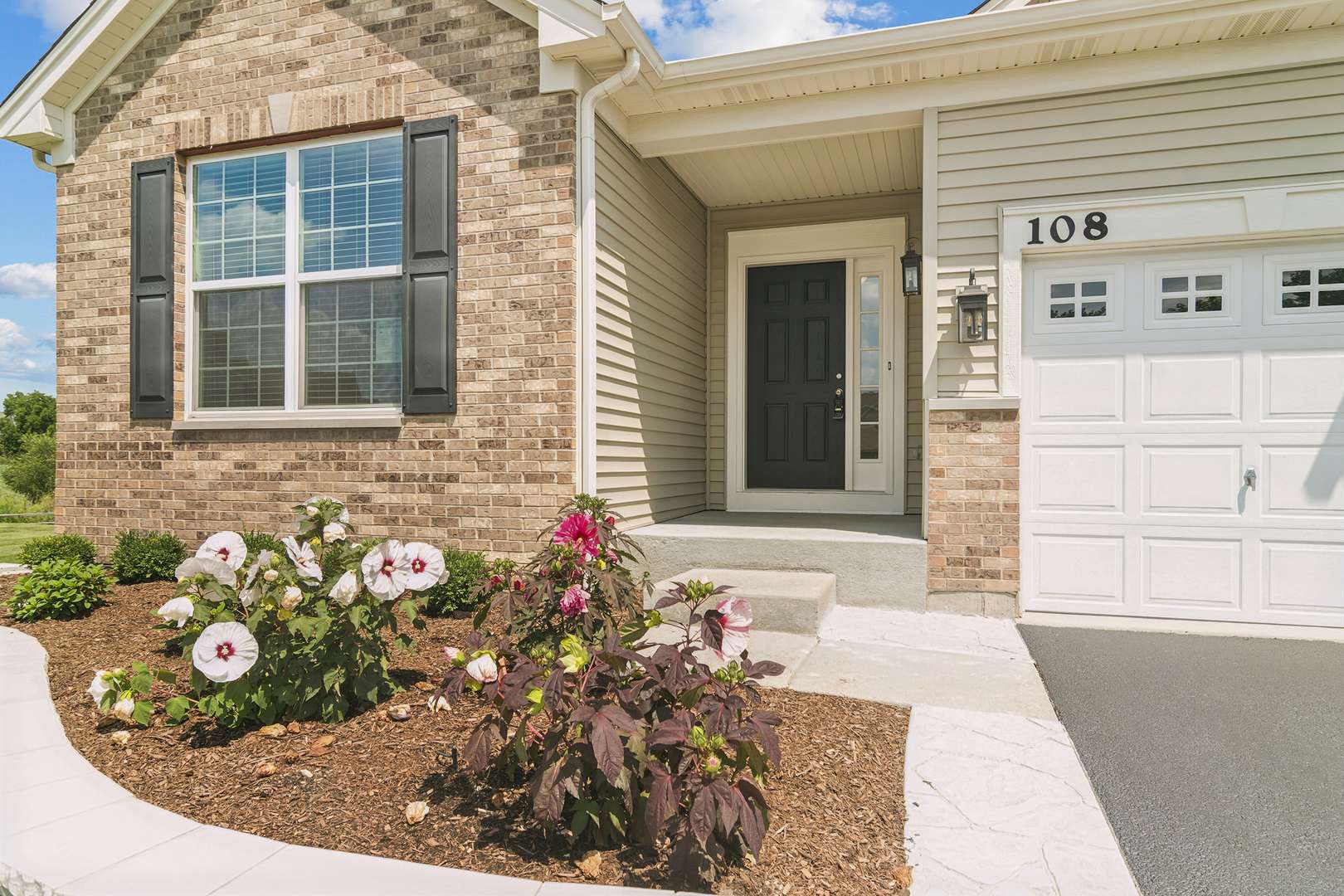 108 Telluride LN, Volo, IL 60020