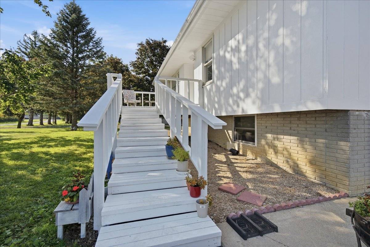 7302 Old Peoria RD, Danvers, IL 61732