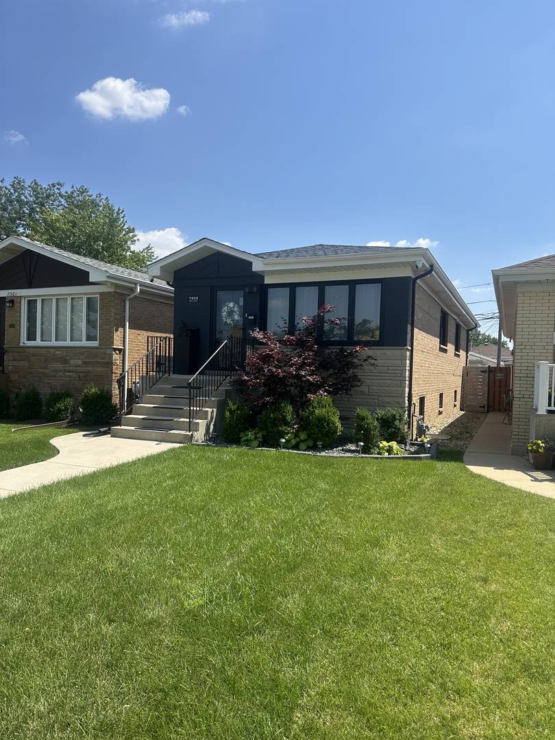 7303 W Montrose AVE, Norridge, IL 60706