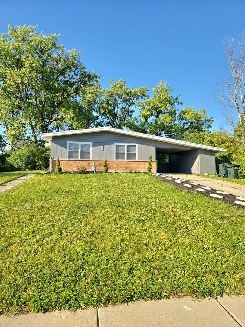 138 Algonquin ST, Park Forest, IL 60466