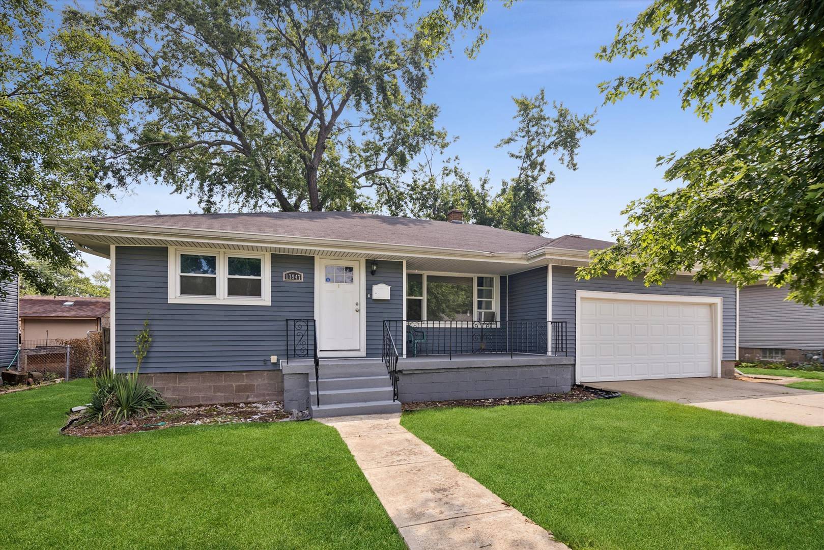 17947 WILLIAM ST, Lansing, IL 60438