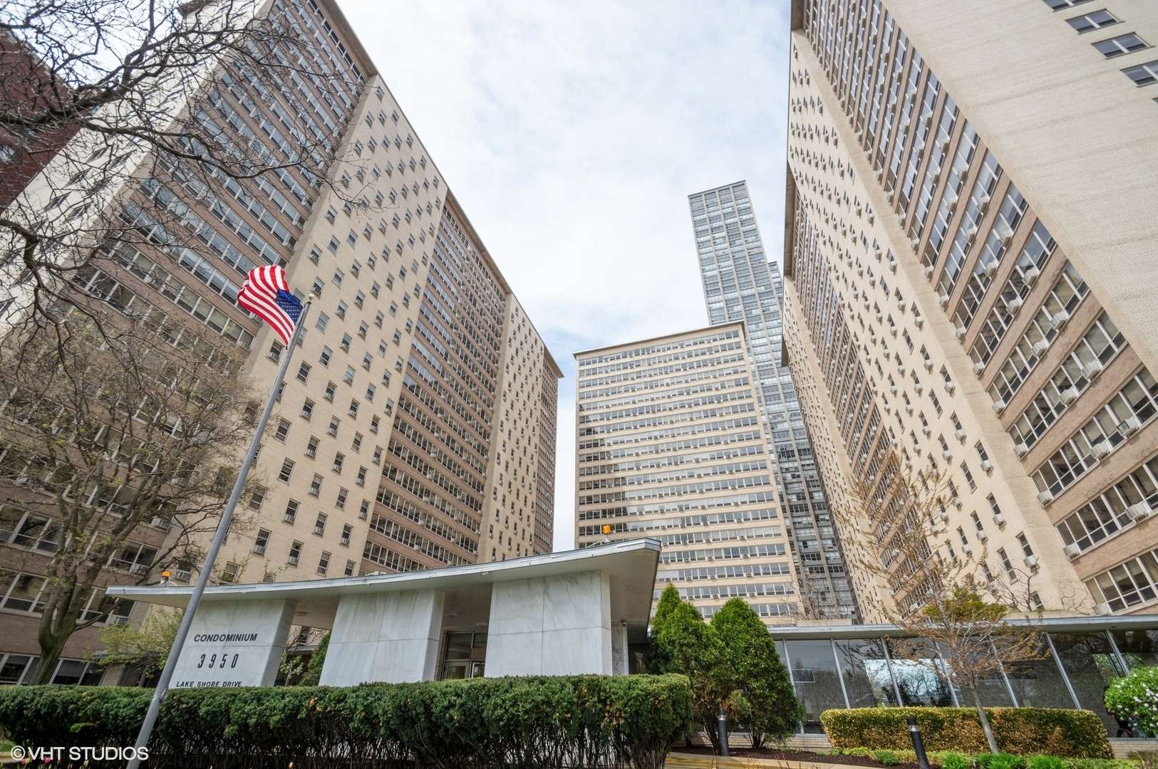 3950 N Lake Shore DR #526, Chicago, IL 60613