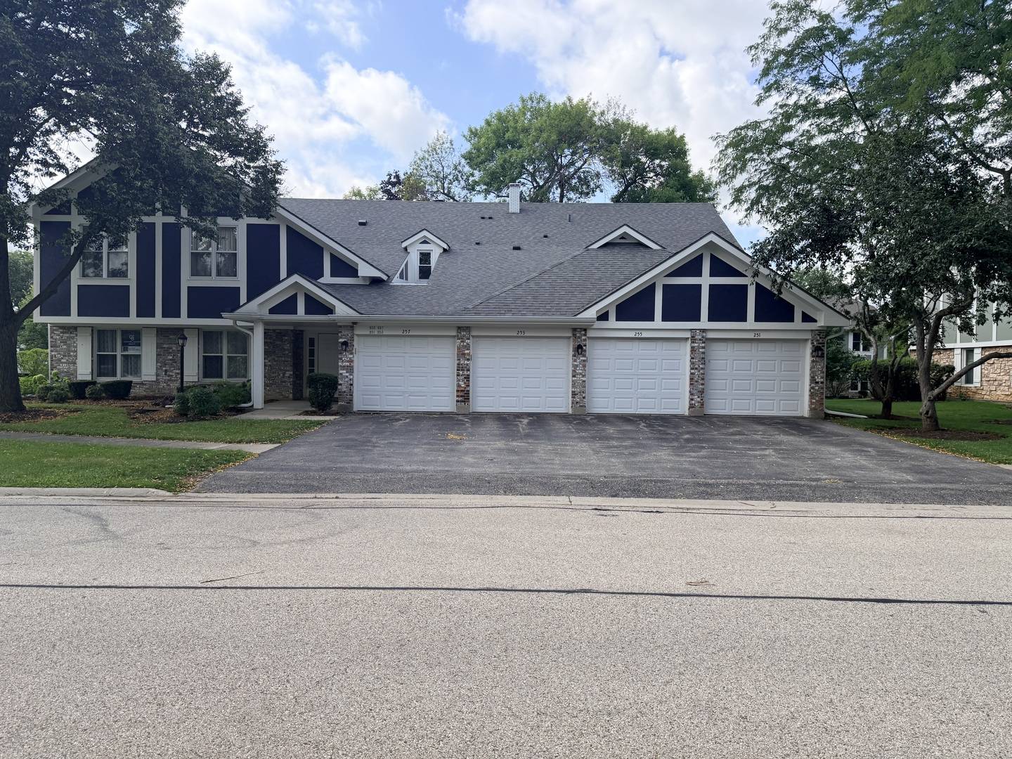 251 Coventry CIR #251, Vernon Hills, IL 60061
