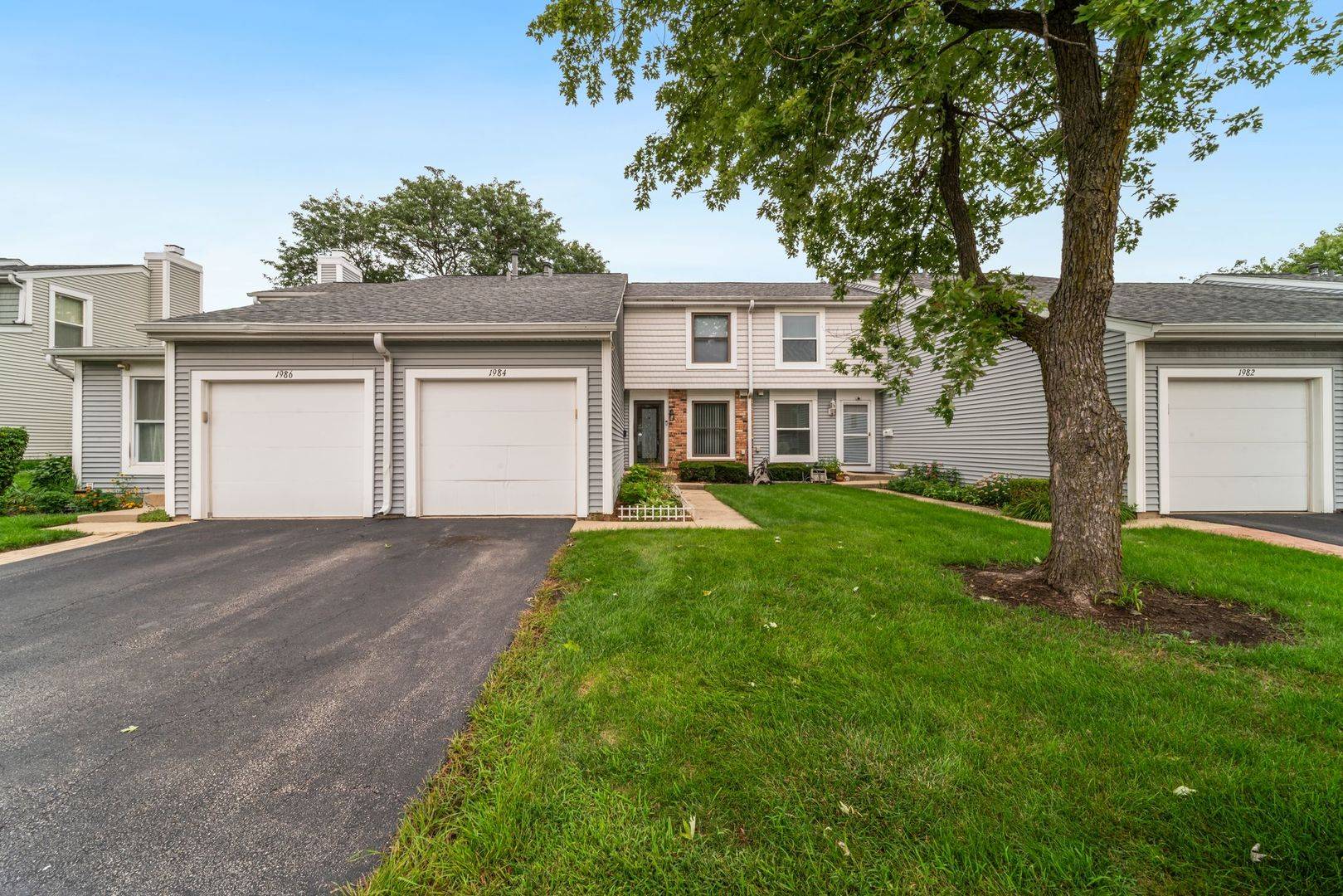 1984 Dunmore PL, Hoffman Estates, IL 60169