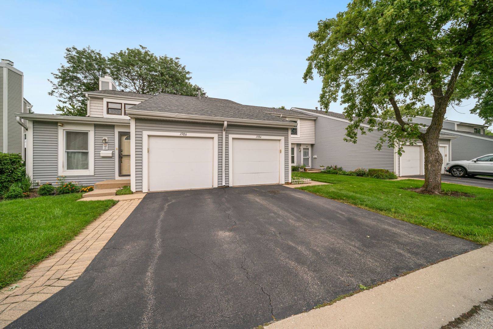 1984 Dunmore PL, Hoffman Estates, IL 60169
