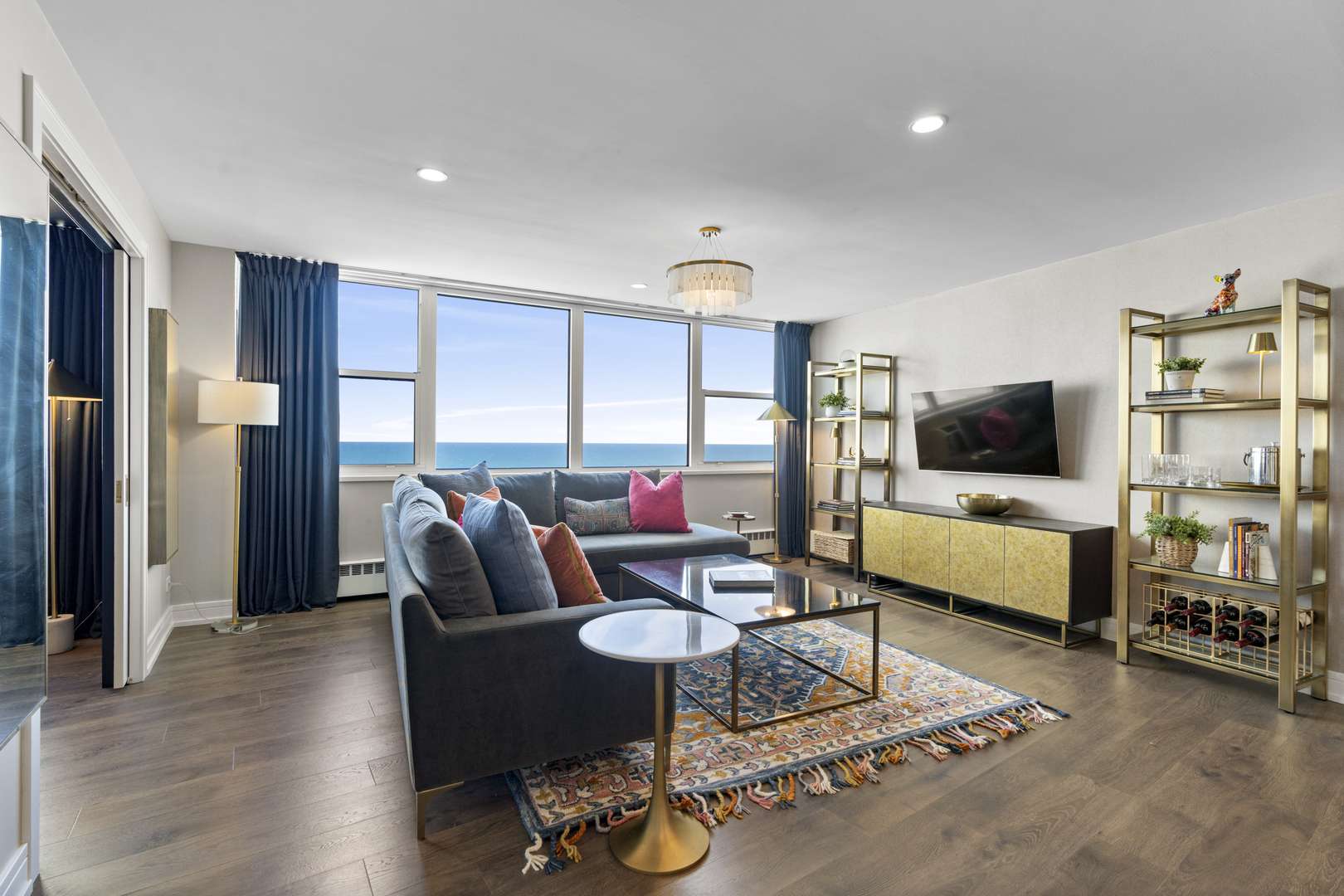 1150 N Lake Shore DR #21F, Chicago, IL 60611
