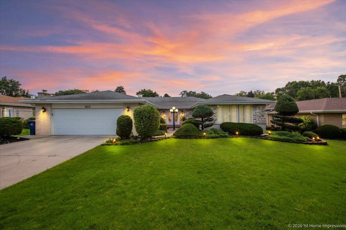 9213 S 83rd CT, Hickory Hills, IL 60457