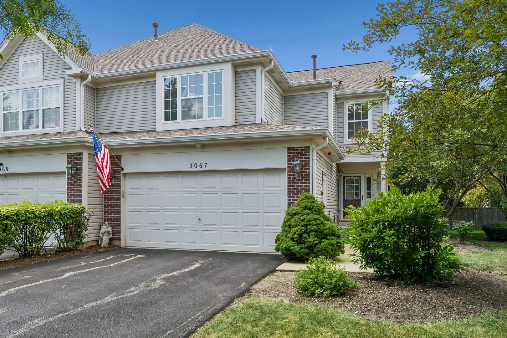 3067 Serenity LN, Naperville, IL 60564