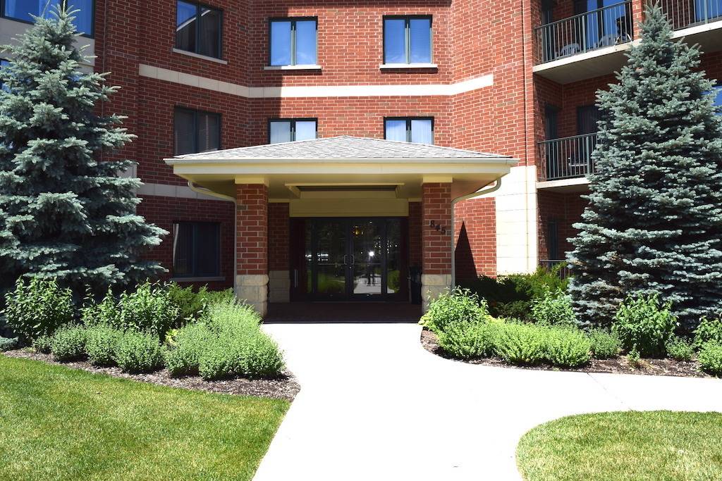 845 E 22nd ST #305, Lombard, IL 60148