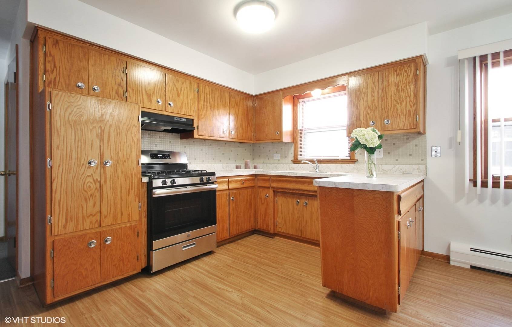 5534 W Bryn Mawr AVE #2S, Chicago, IL 60646
