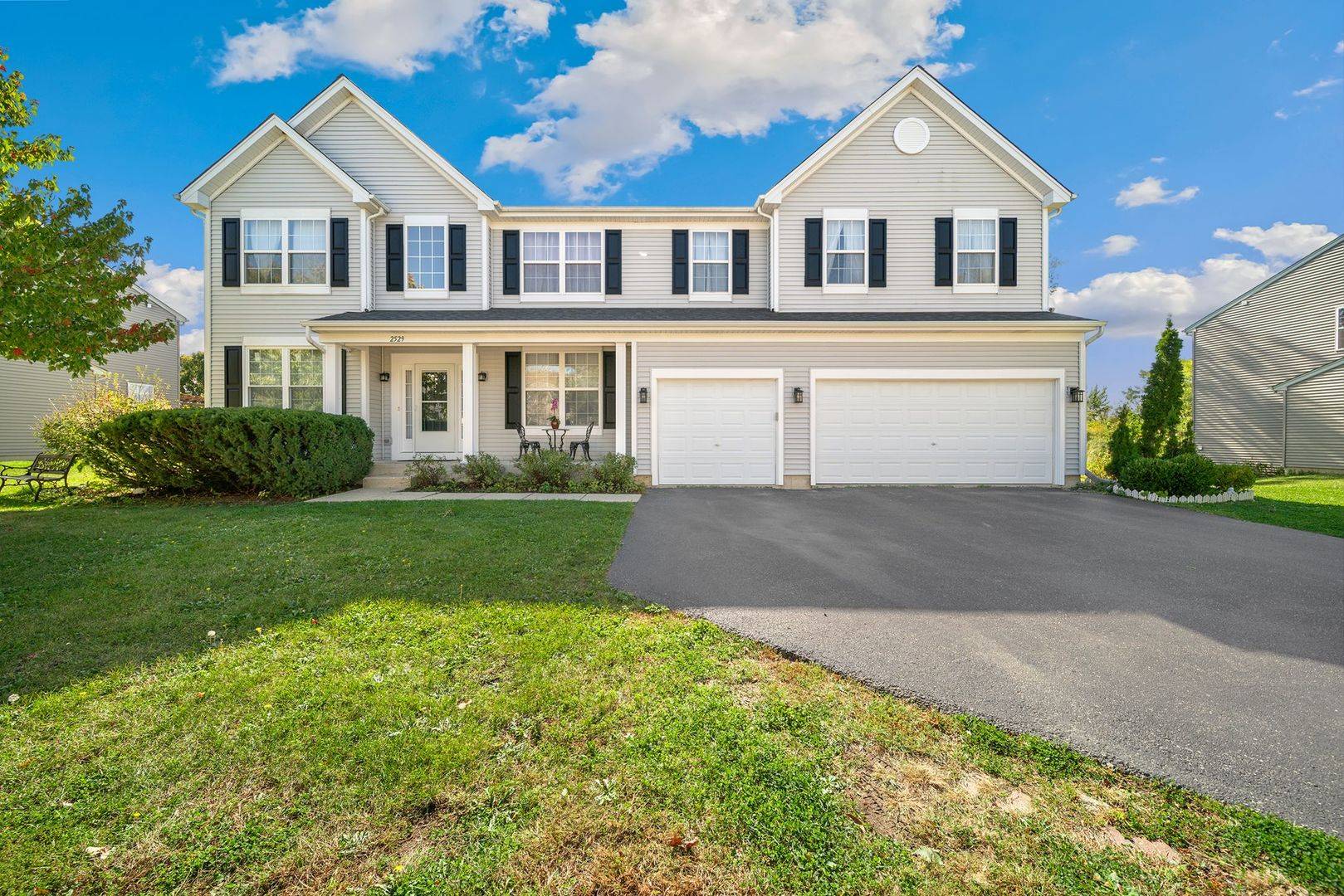 2529 W Autumn DR, Round Lake, IL 60073