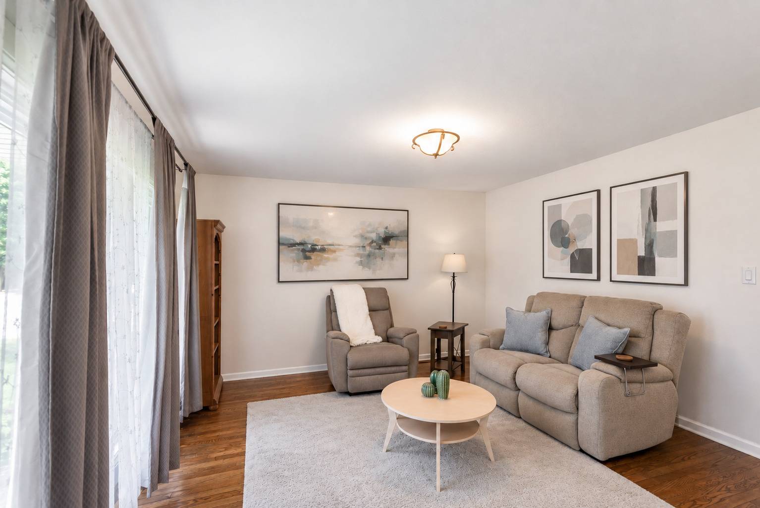 365 N Alleghany RD, Grayslake, IL 60030