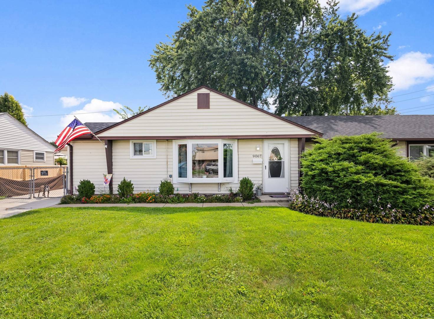 9067 S Main ST, Hometown, IL 60456