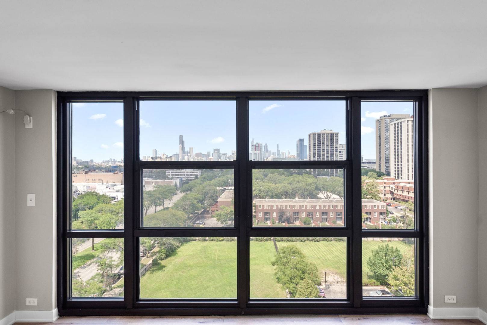 2901 S Michigan AVE #808-809, Chicago, IL 60616