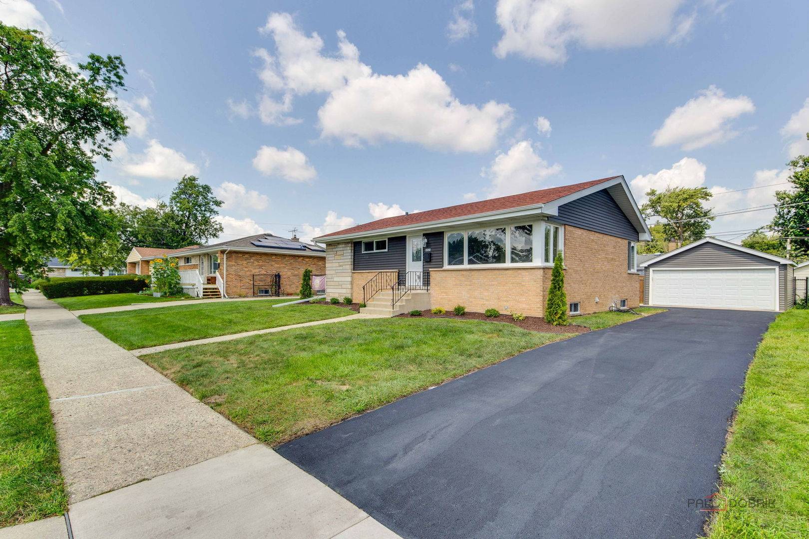 4929 W Randolph ST, Hillside, IL 60162