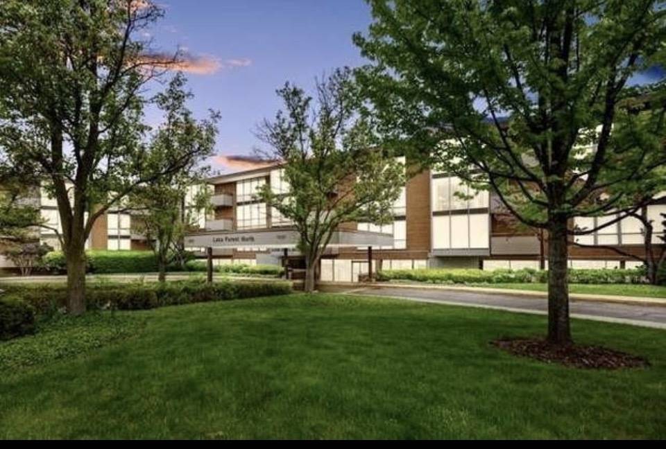 1301 N Western AVE #237, Lake Forest, IL 60045