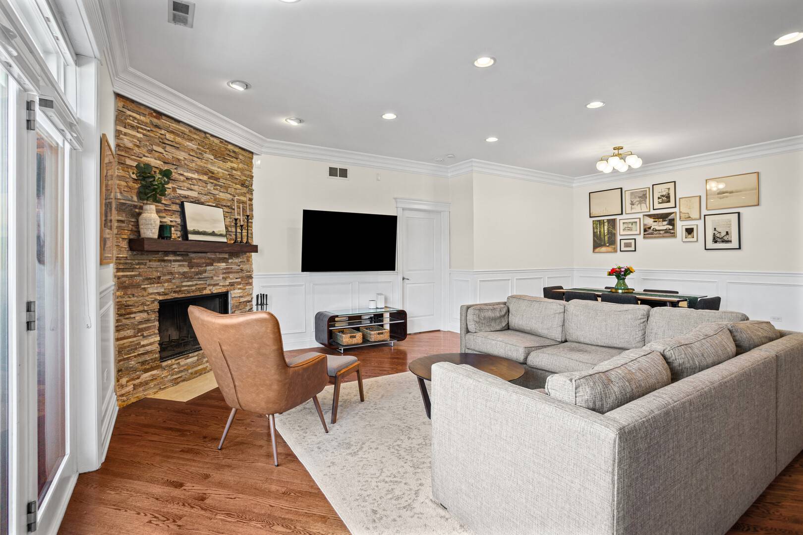2450 W Montrose AVE #3N, Chicago, IL 60618