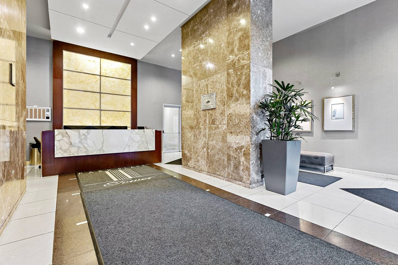 655 W Irving Park RD #4113, Chicago, IL 60613
