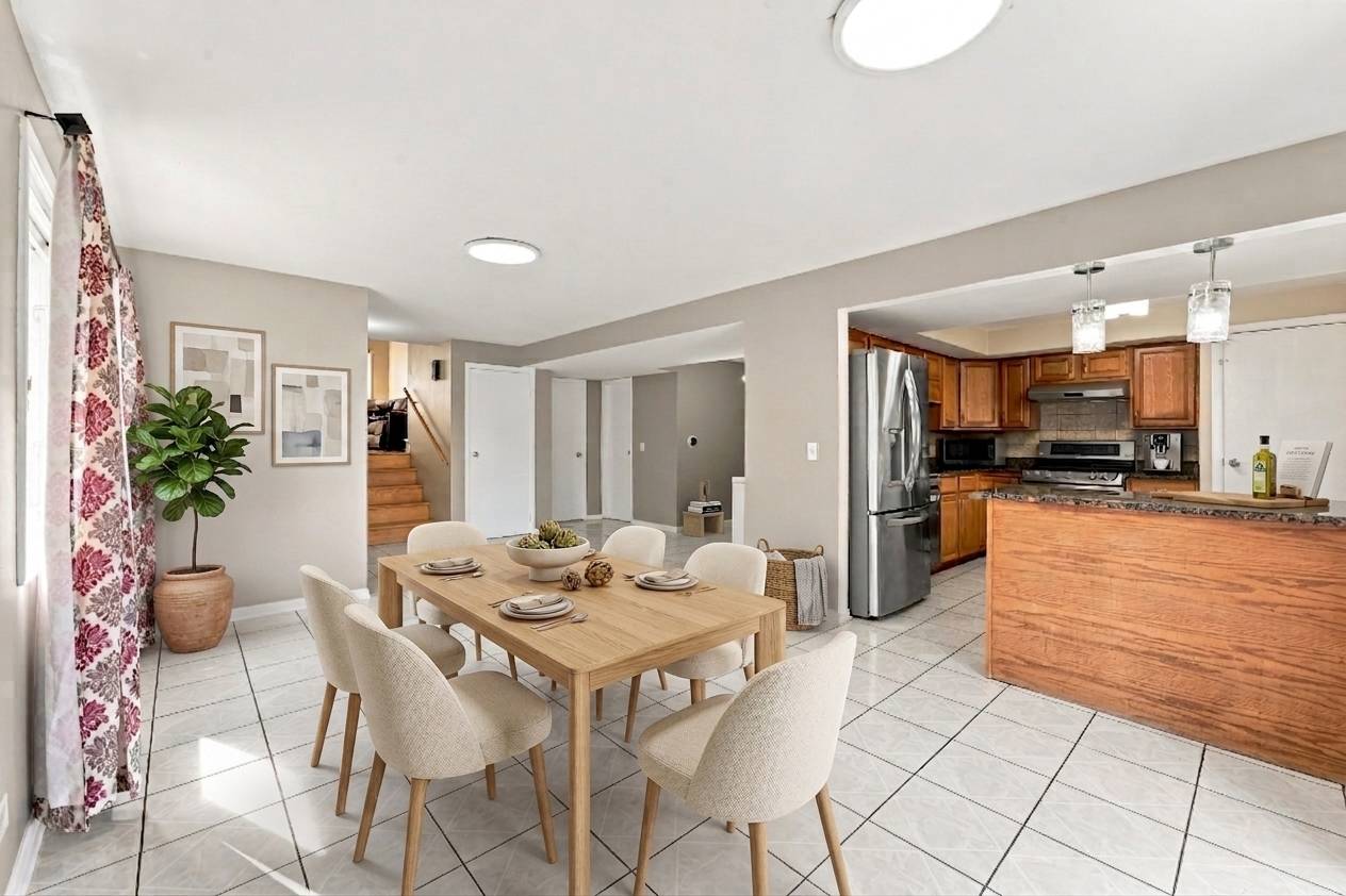 9349 Fern LN, Des Plaines, IL 60016