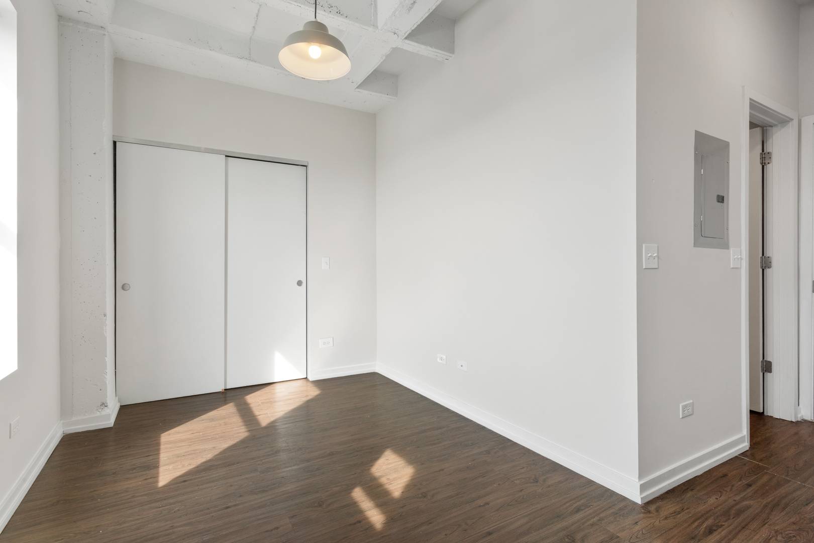 1325 W Wilson AVE #805, Chicago, IL 60640