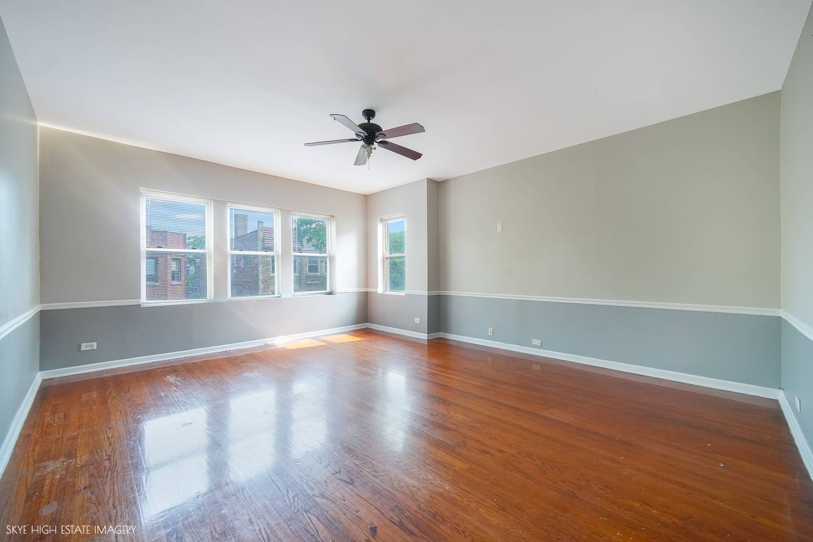 2511 E 76th ST #3, Chicago, IL 60649