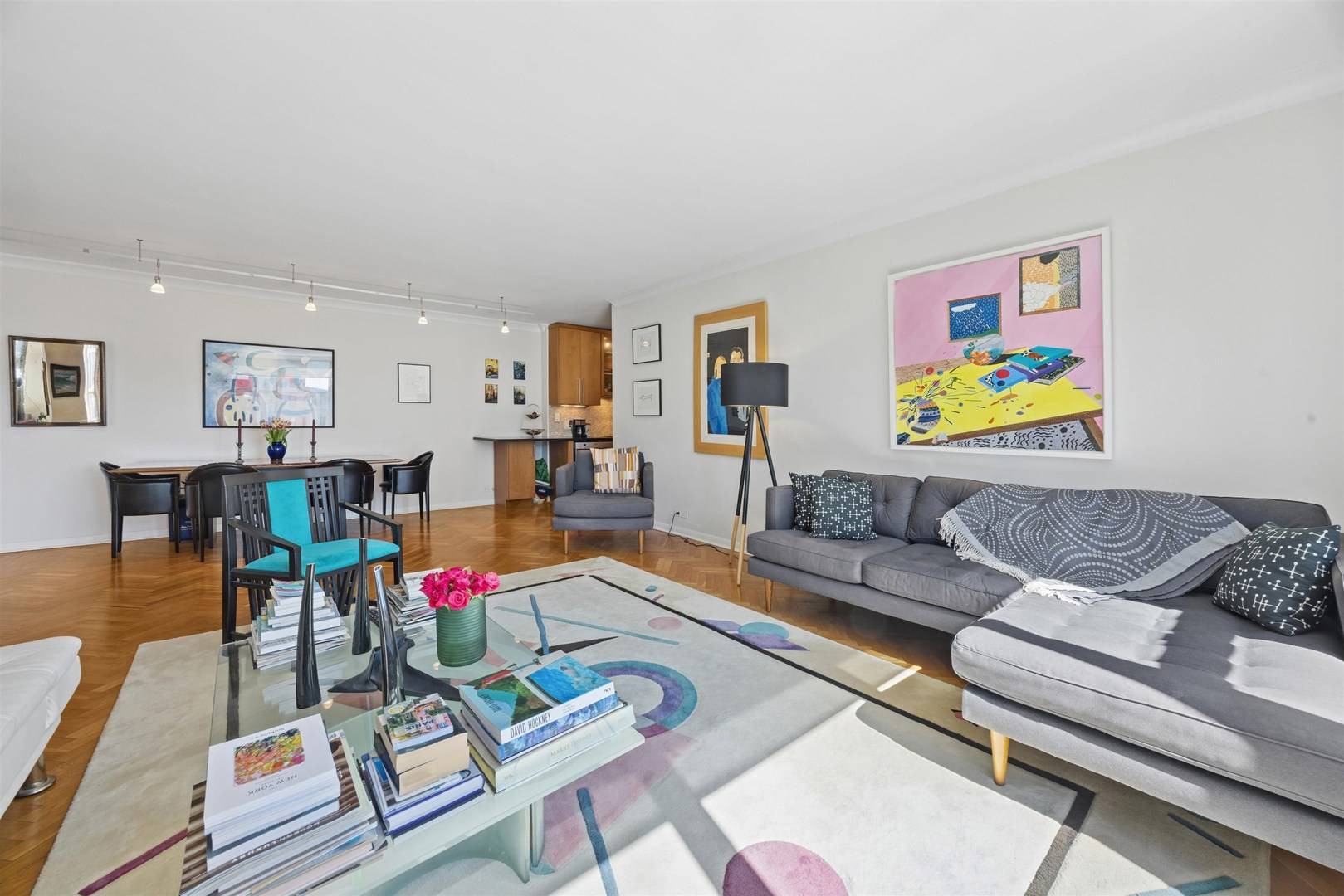 1325 N State Pkwy #17C, Chicago, IL 60610