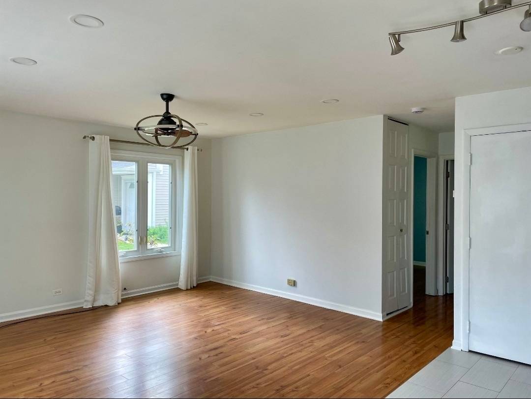 1405 COVE DR #203A, Prospect Heights, IL 60070