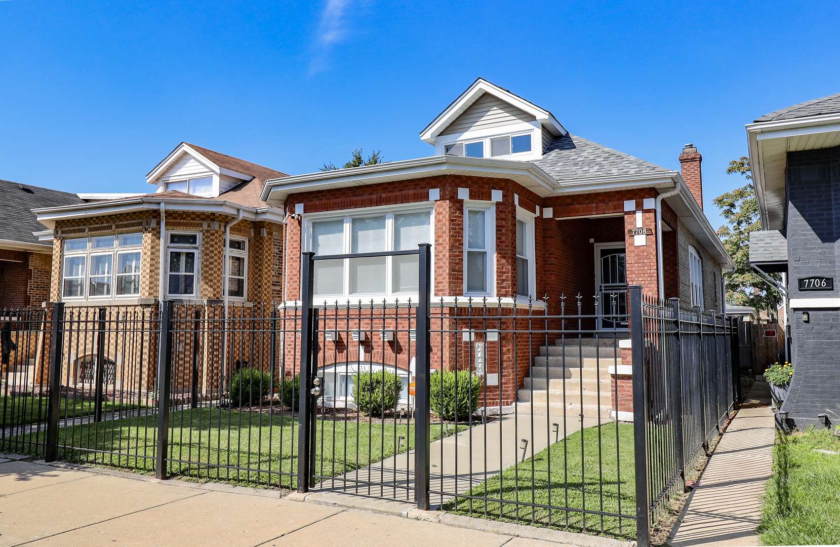 7708 S WOLCOTT AVE, Chicago, IL 60620