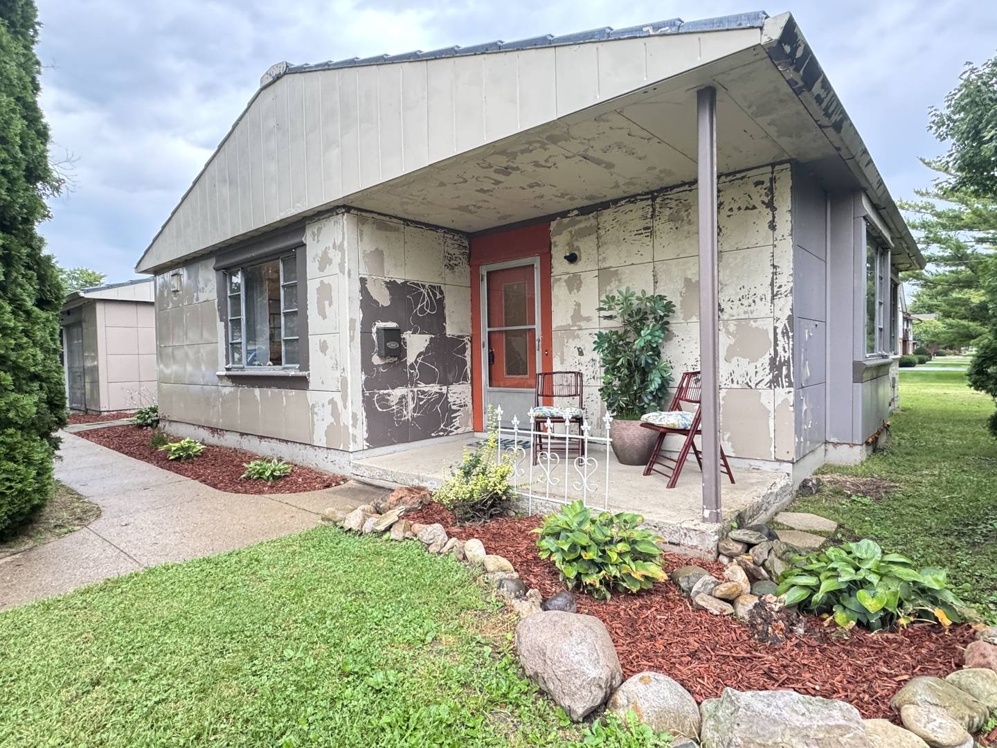 1029 S 5th ST, Princeton, IL 61356