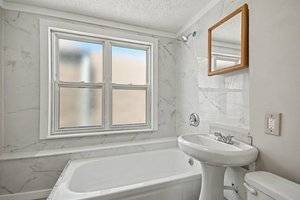 6621 S Oakley AVE, Chicago, IL 60636
