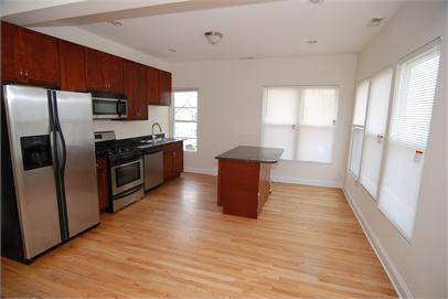 6834 N Ashland BLVD #3, Chicago, IL 60626