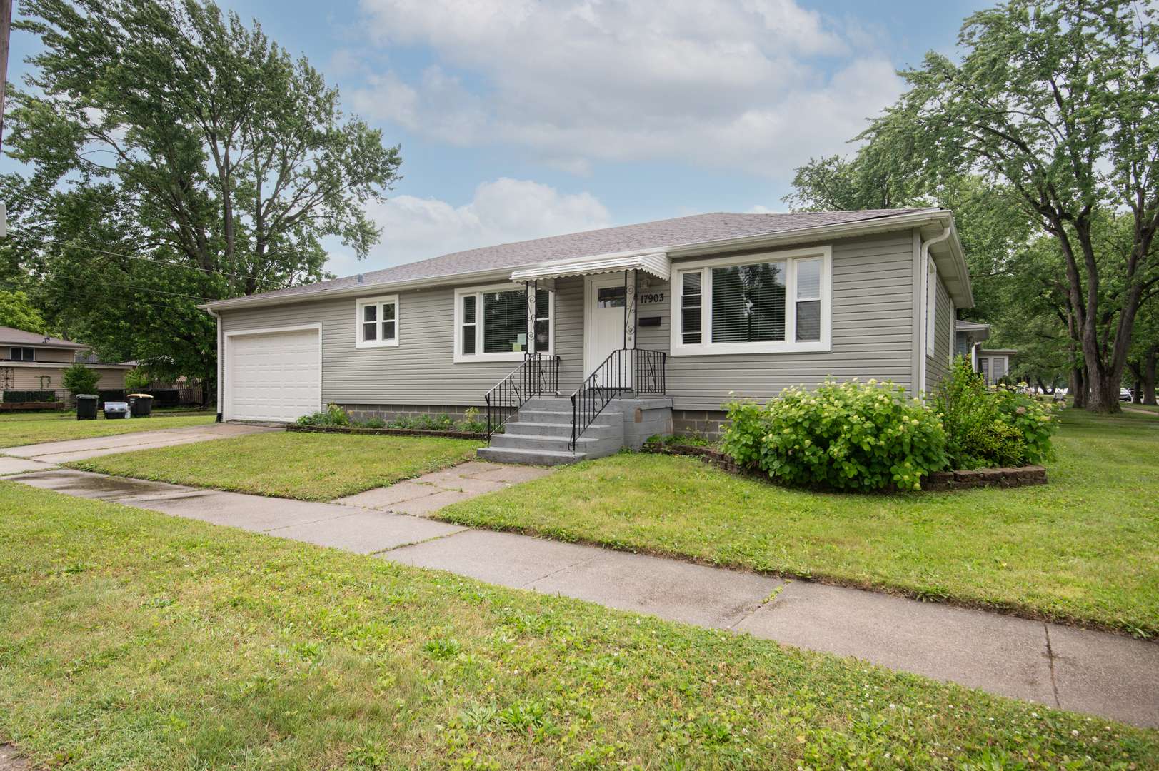 17903 Park AVE, Lansing, IL 60438
