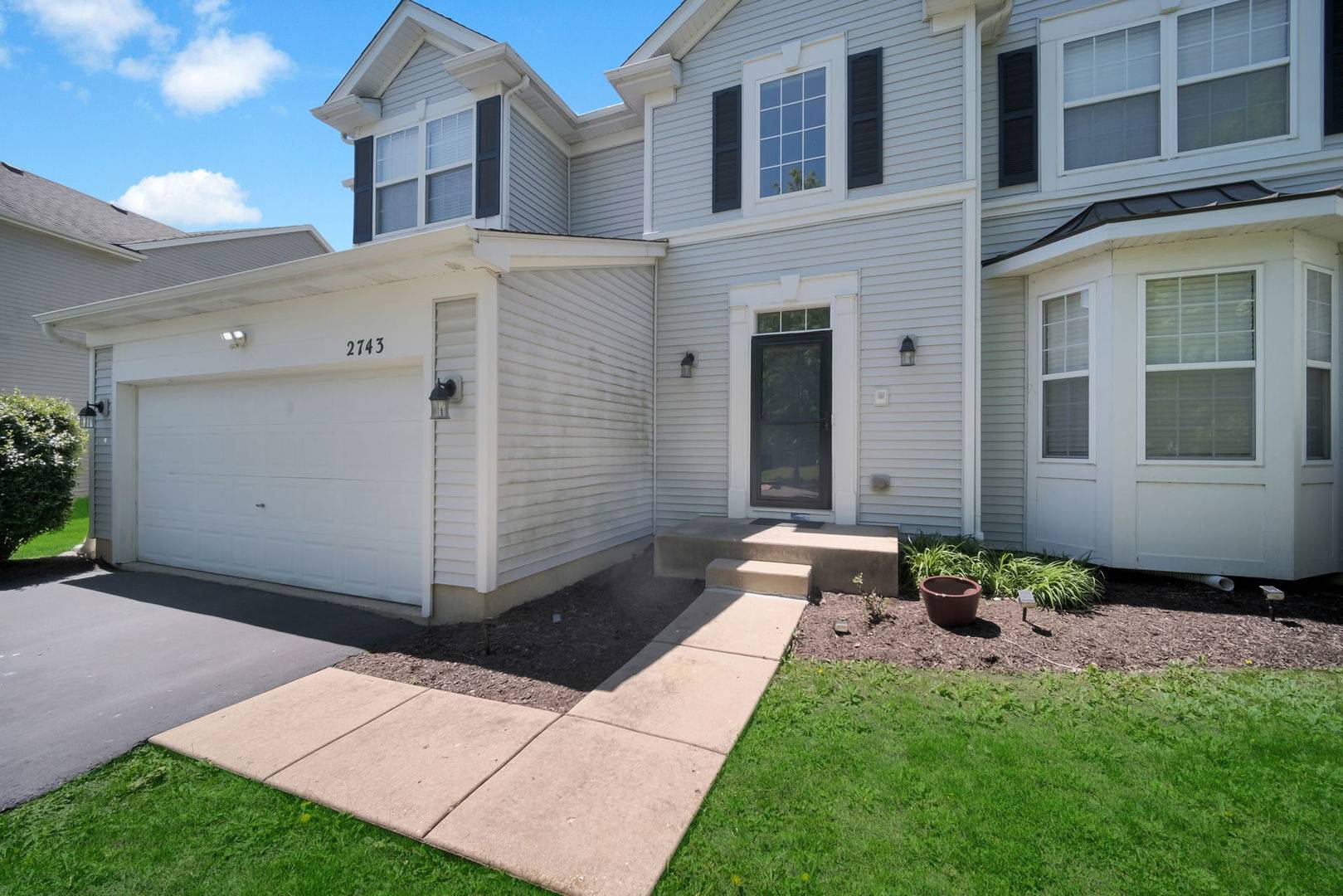 2743 ROURKE DR #2743, Aurora, IL 60503