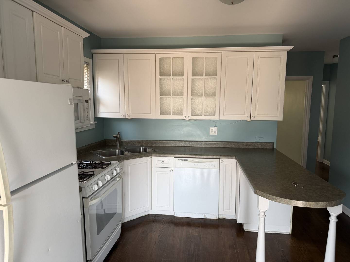 5475 N Monitor AVE, Chicago, IL 60630