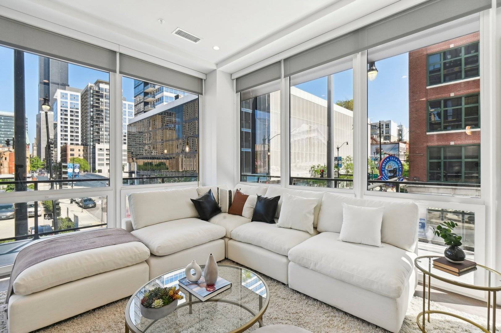 812 W Adams ST #504, Chicago, IL 60607