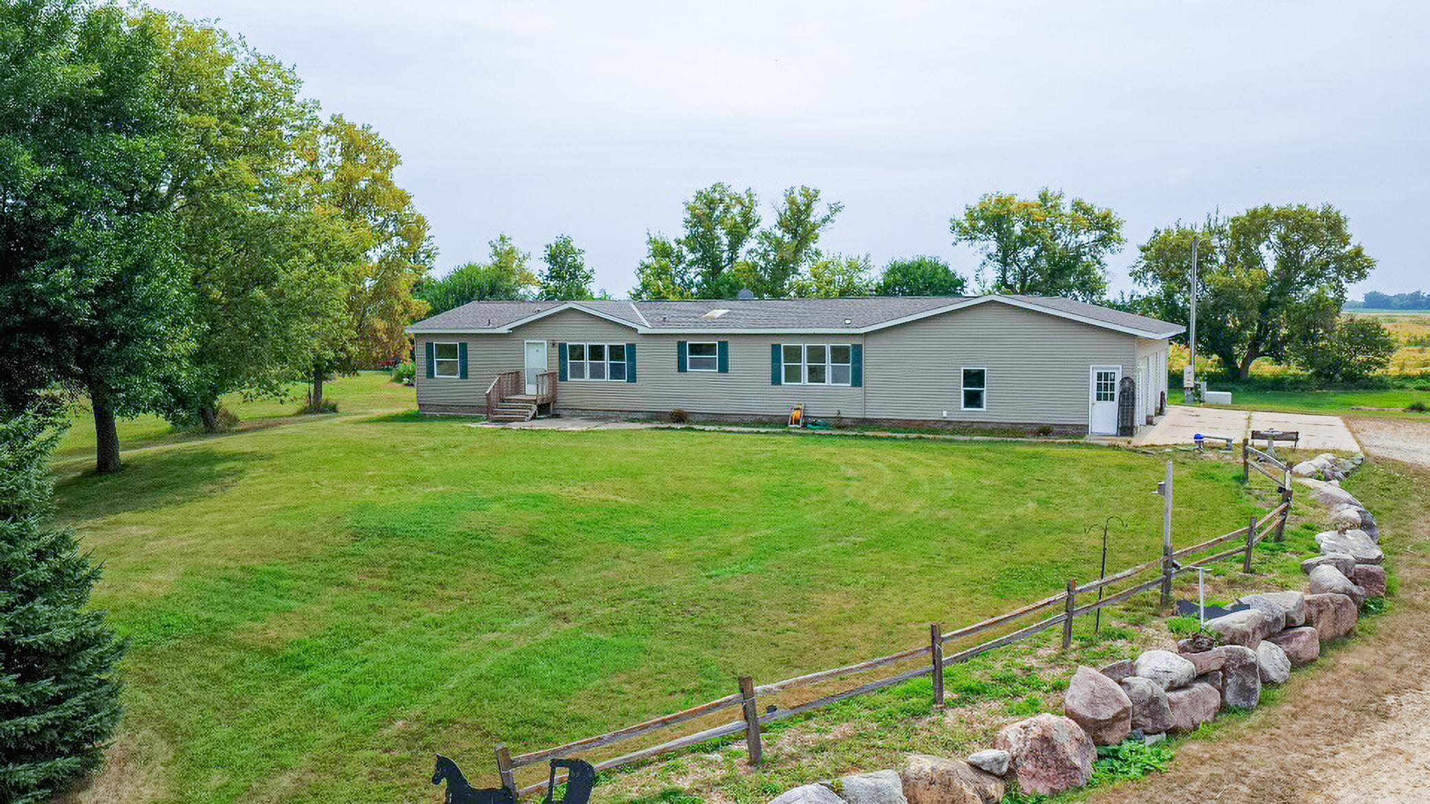 3030 60th ST SW, Montevideo, MN 56265