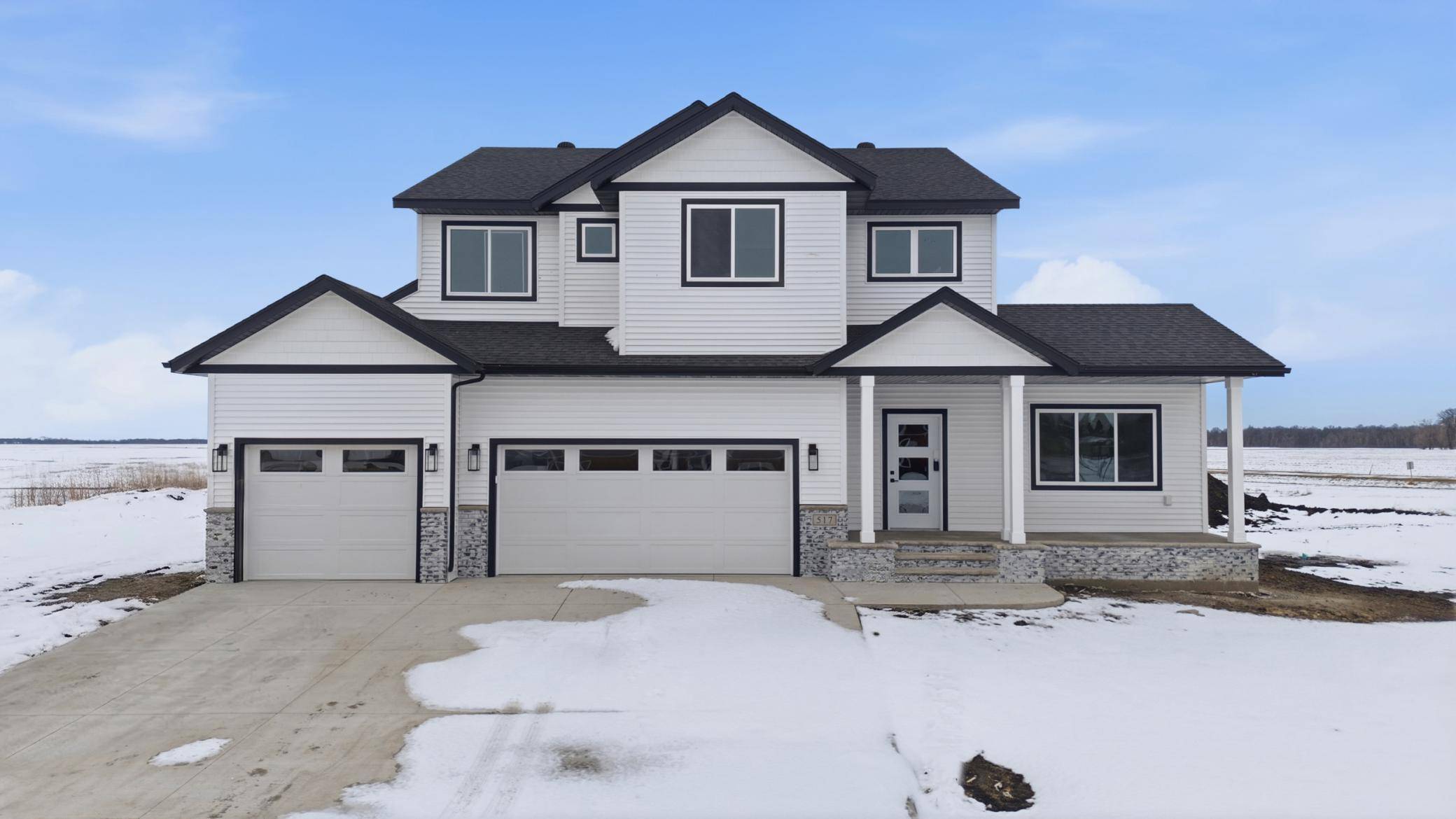 517 Prairie Pkwy, Kindred, ND 58051