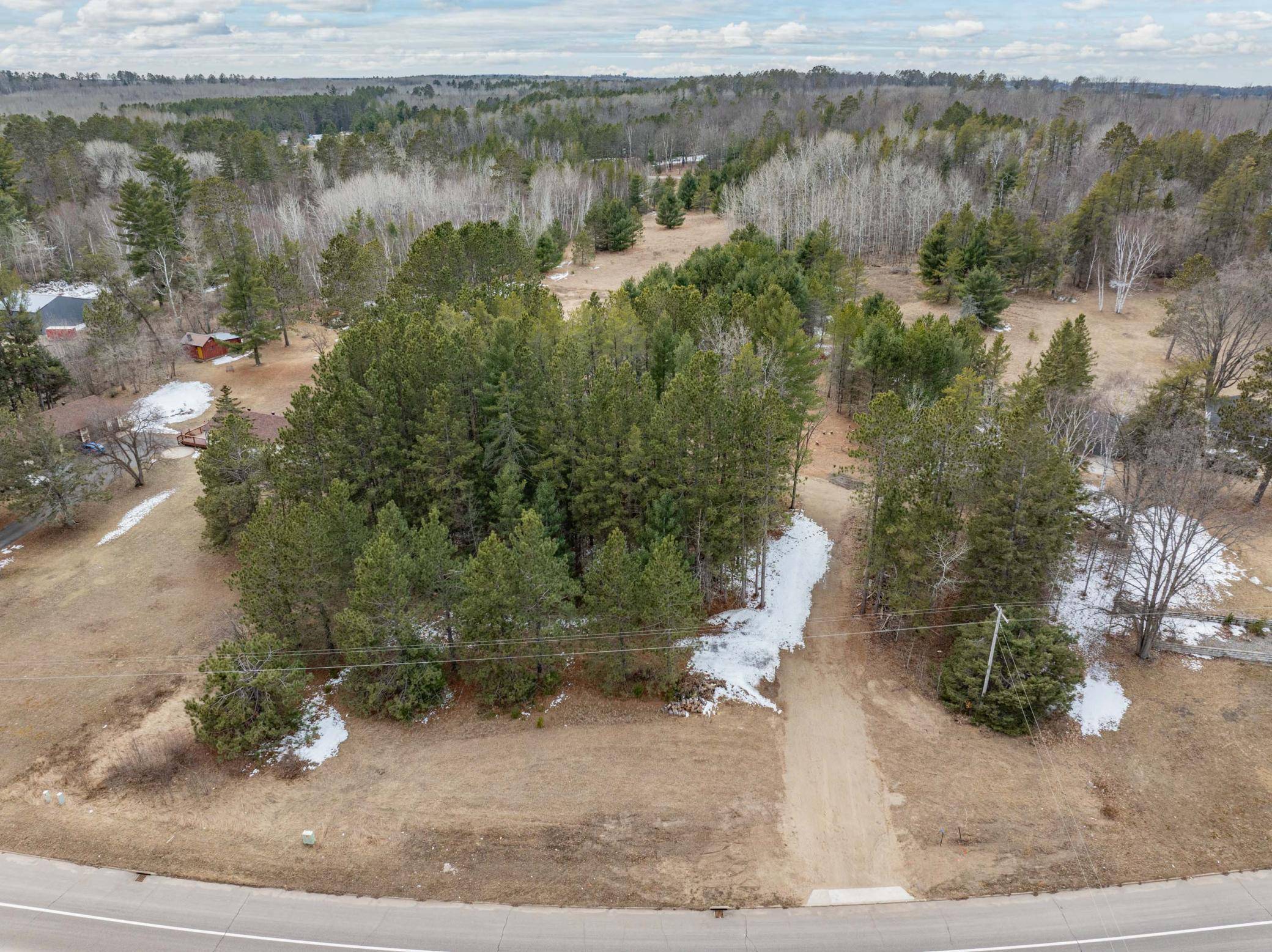 2976 River Road, Grand Rapids, MN 55744
