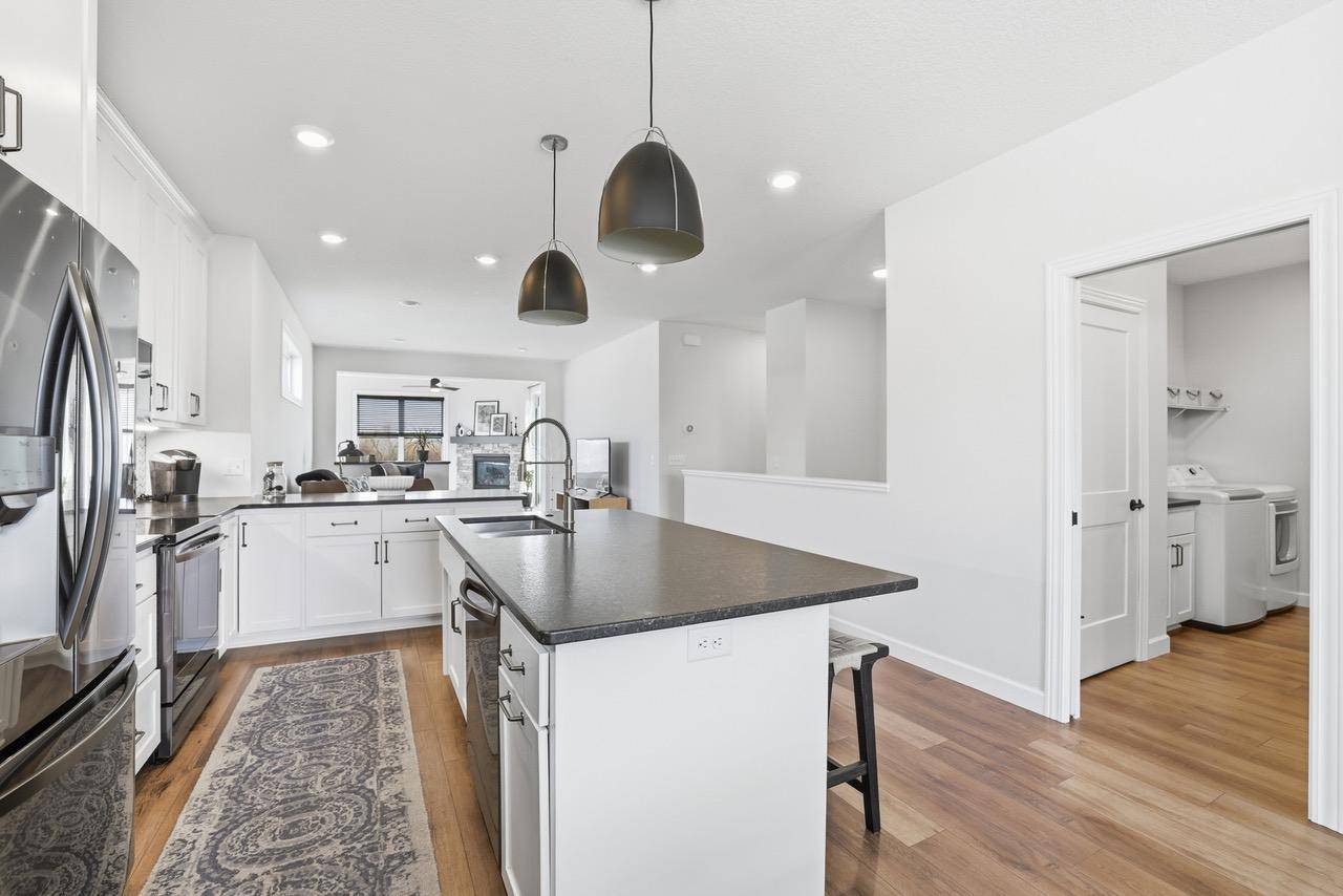 1267 Naser WAY, New Richmond, WI 54017