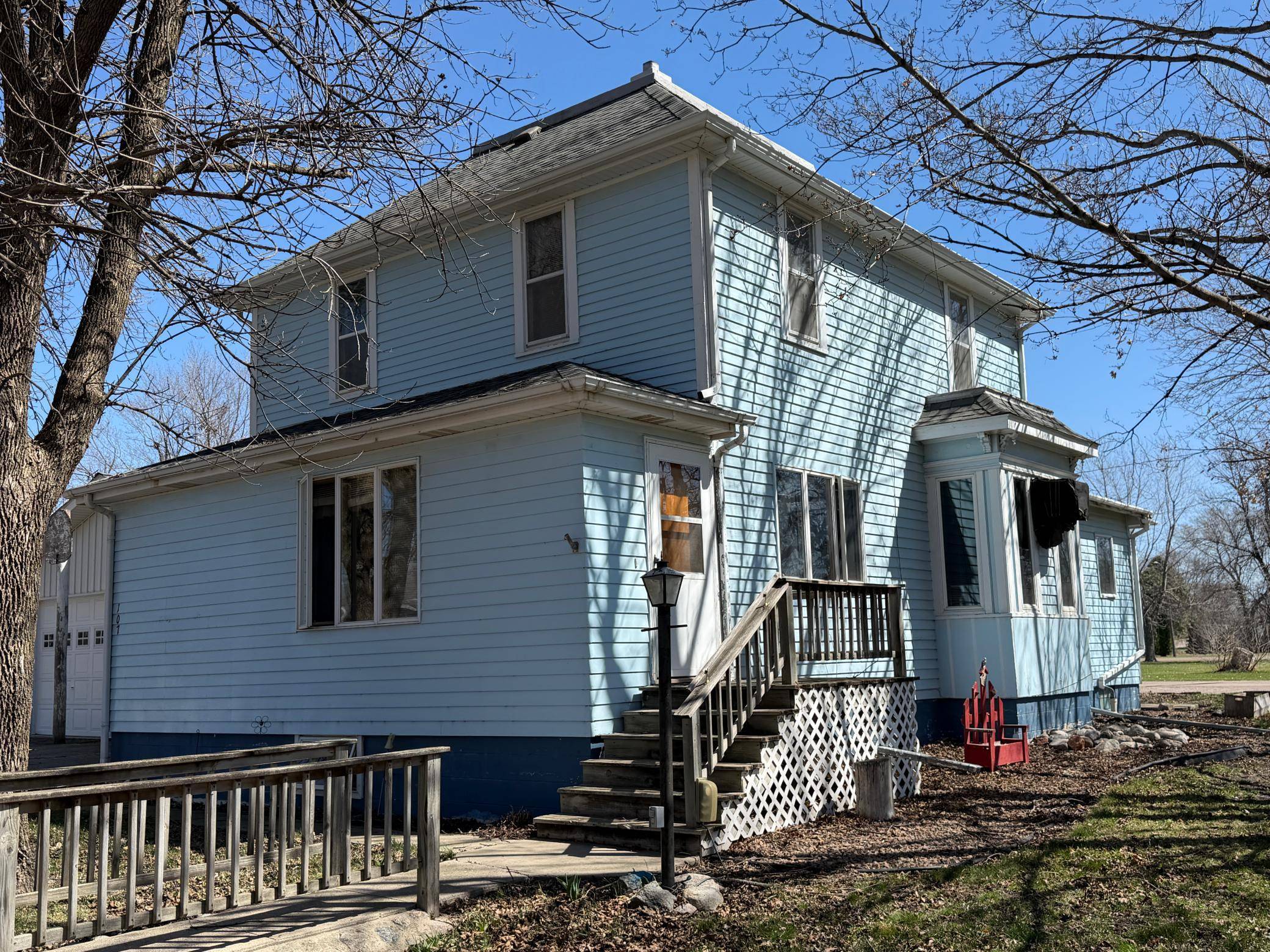 107 3rd AVE, Bellingham, MN 56212