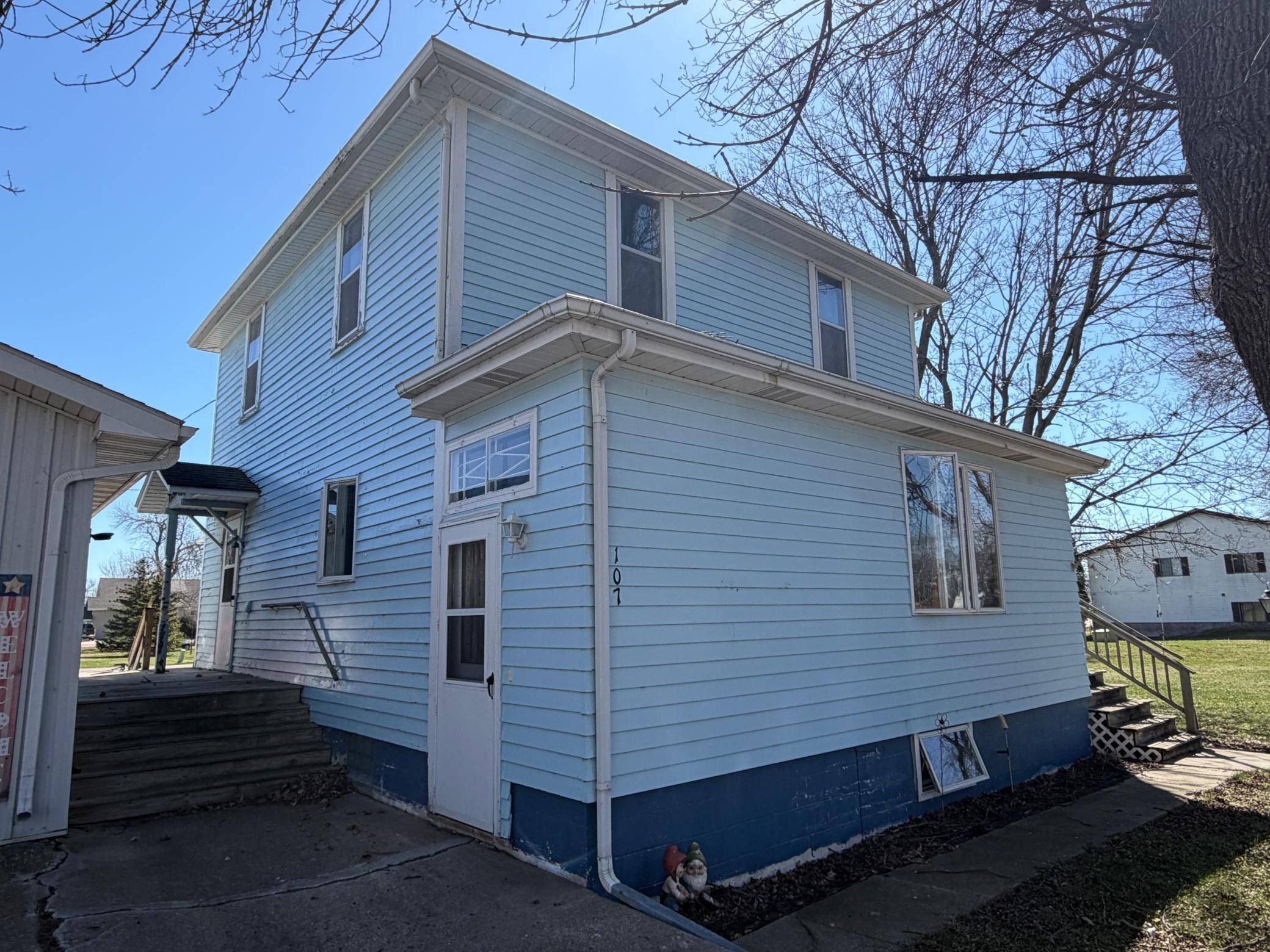 107 3rd AVE, Bellingham, MN 56212