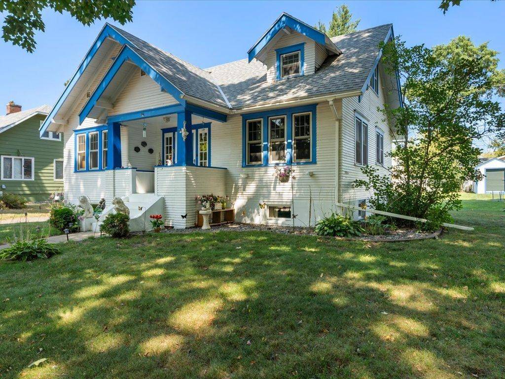 109 2nd ST NW, Crosby, MN 56441