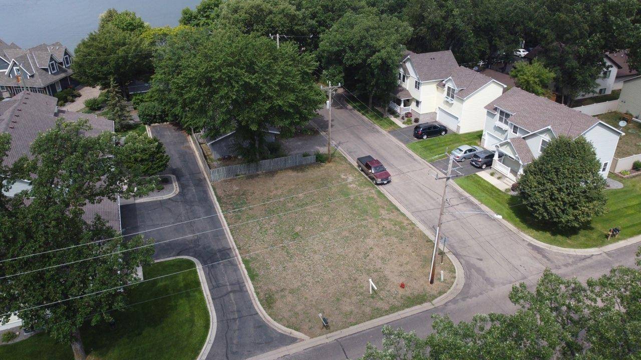 206 Montana AVE, Big Lake, MN 55309